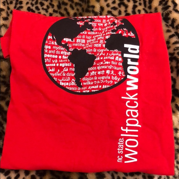 Gildan Other - NC State Wolfpack World short sleeve red t-shirt